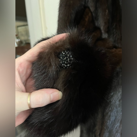 EUVC Stunning Vintage Dark Brown and Blackish Long Swing Mink Jacket - Picture 3 of 11